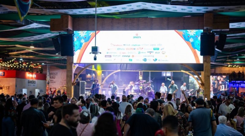 Oktoberfest Summit promove imersão nos bastidores da 40ª Oktoberfest Blumenau Oktoberfest Summit promove imersão nos bastidores da 40ª Oktoberfest Blumenau